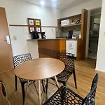 Flat no Coração do Meireles - Apto 402