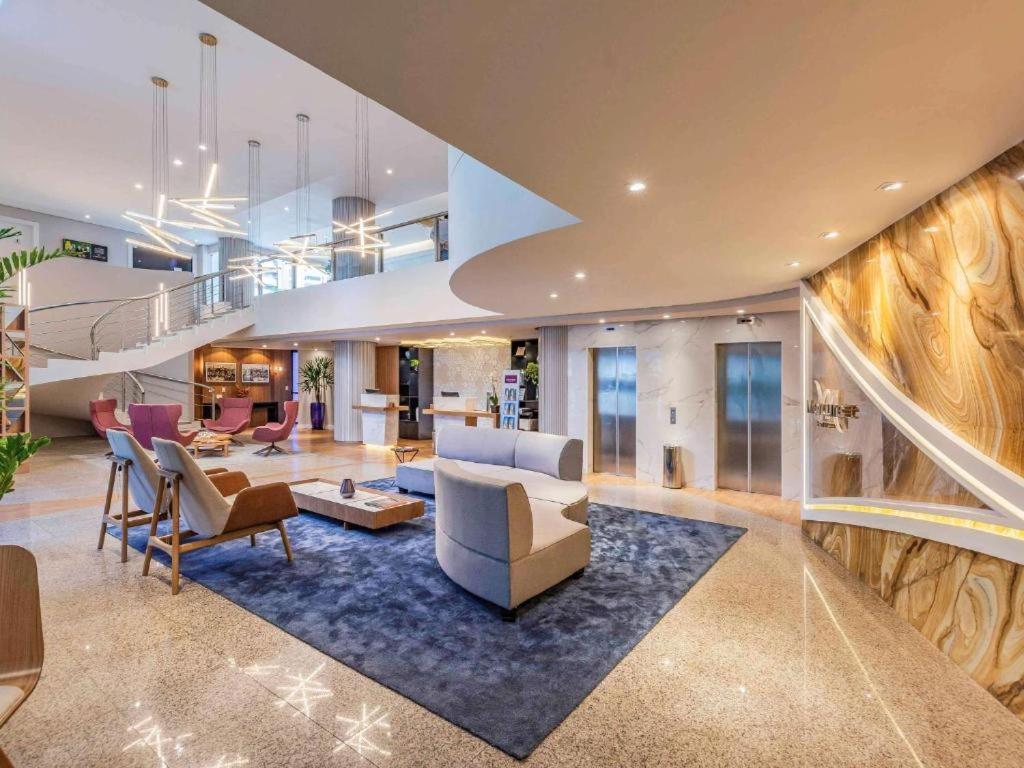 Flat No Coração Do Meireles - Apto 402 *