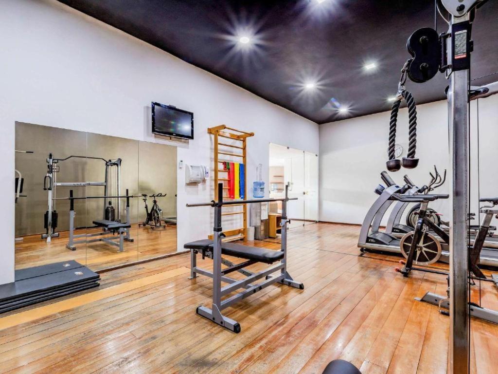 Flat No Coração Do Meireles - Apto 402 *